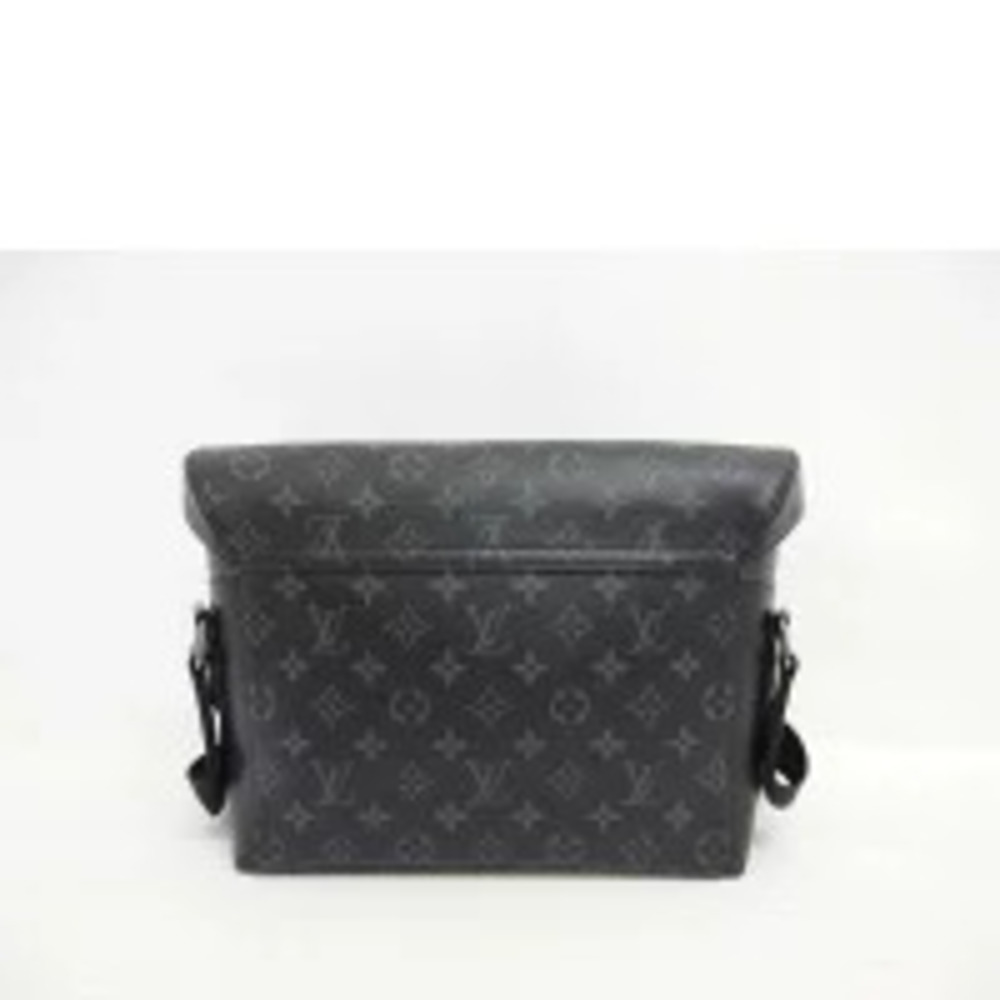 Louis Vuitton Messenger Voyage Eclipse Monogram Black